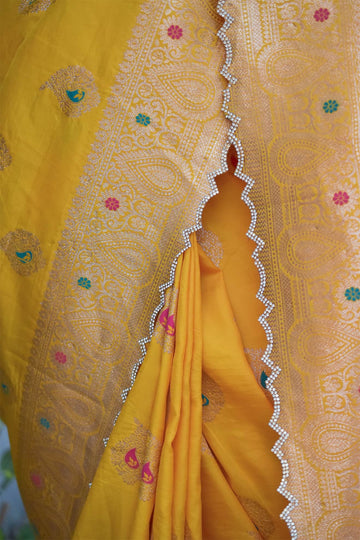 Basanti-Yellow Banarasi Embroidery Silk Saree - MESCHE