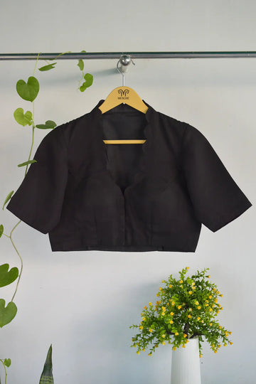 Basic Black blouse - MESCHE