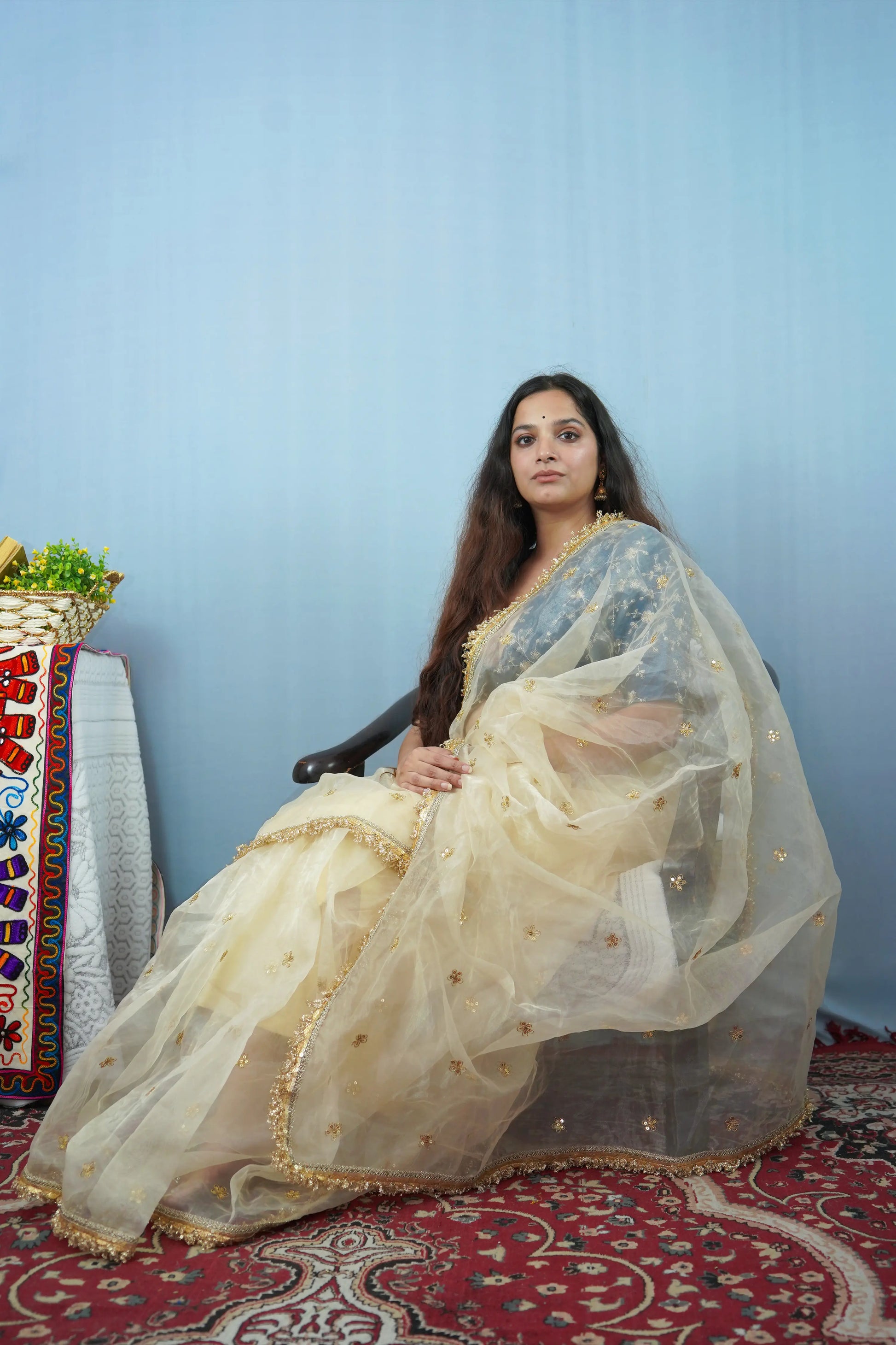 SWARNA- A Touch of Gold - MESCHE