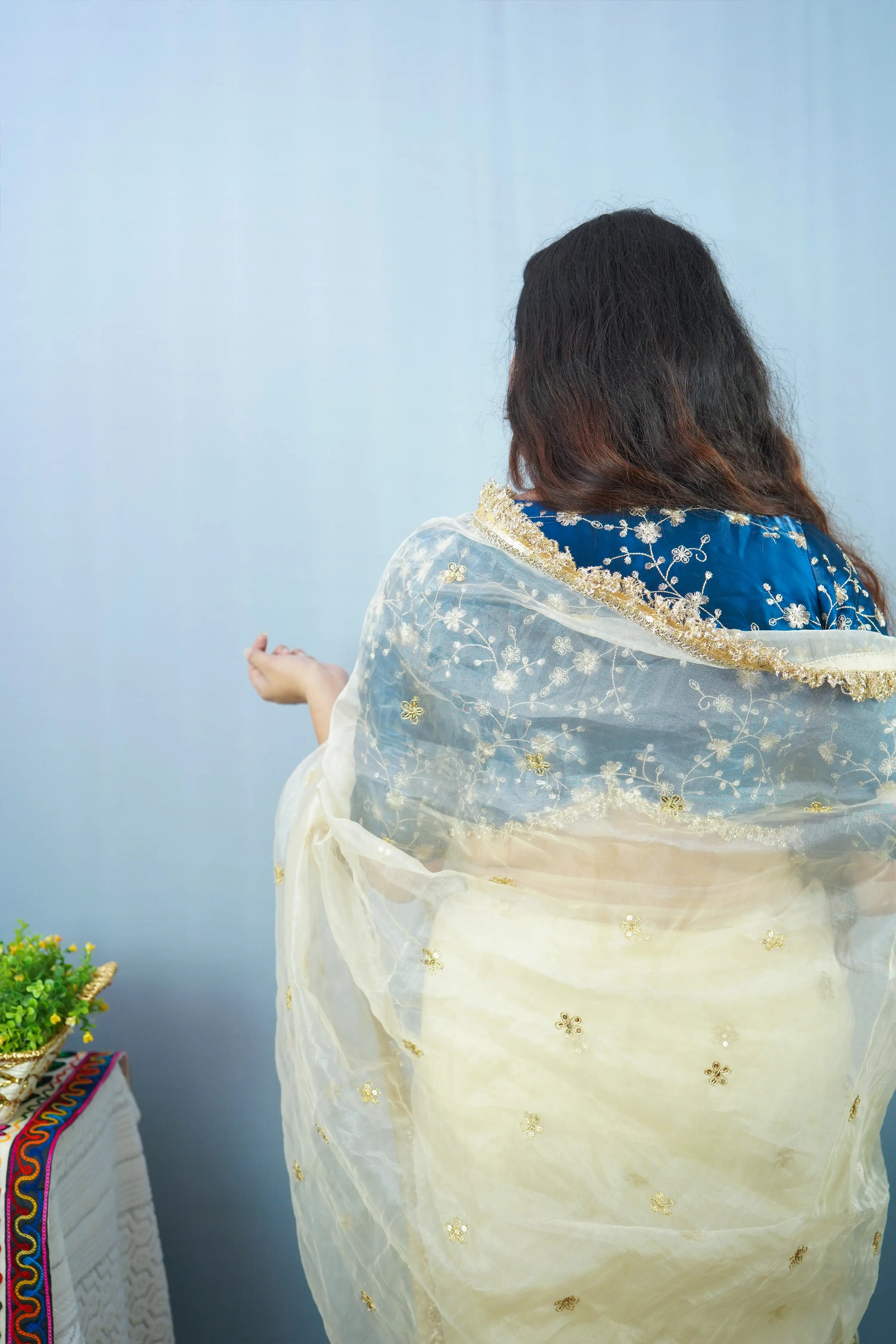 SWARNA- A Touch of Gold - MESCHE