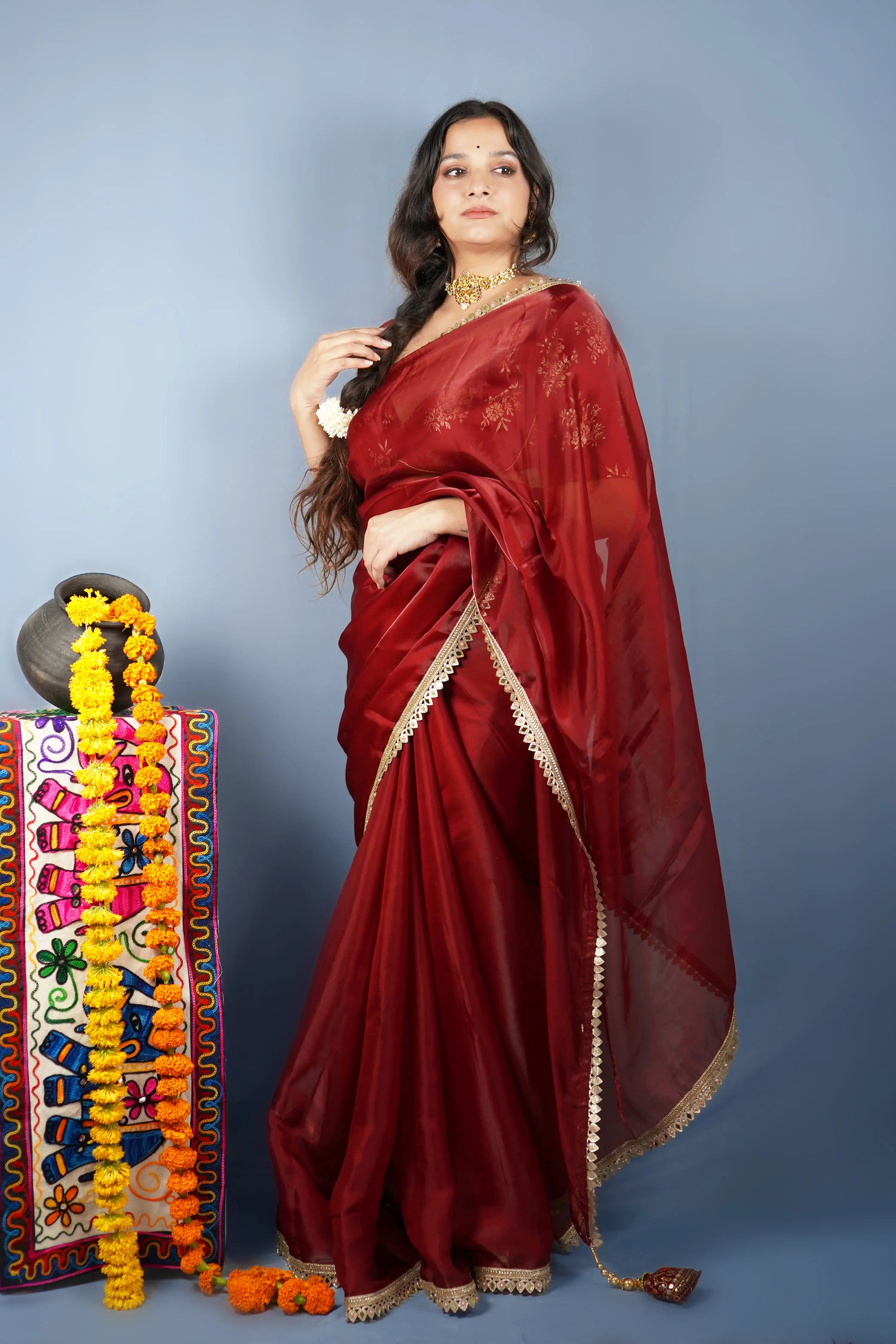 Agni Rani-(Crimson Jimmy Organza Saree with Golden Lace Border) - MESCHE