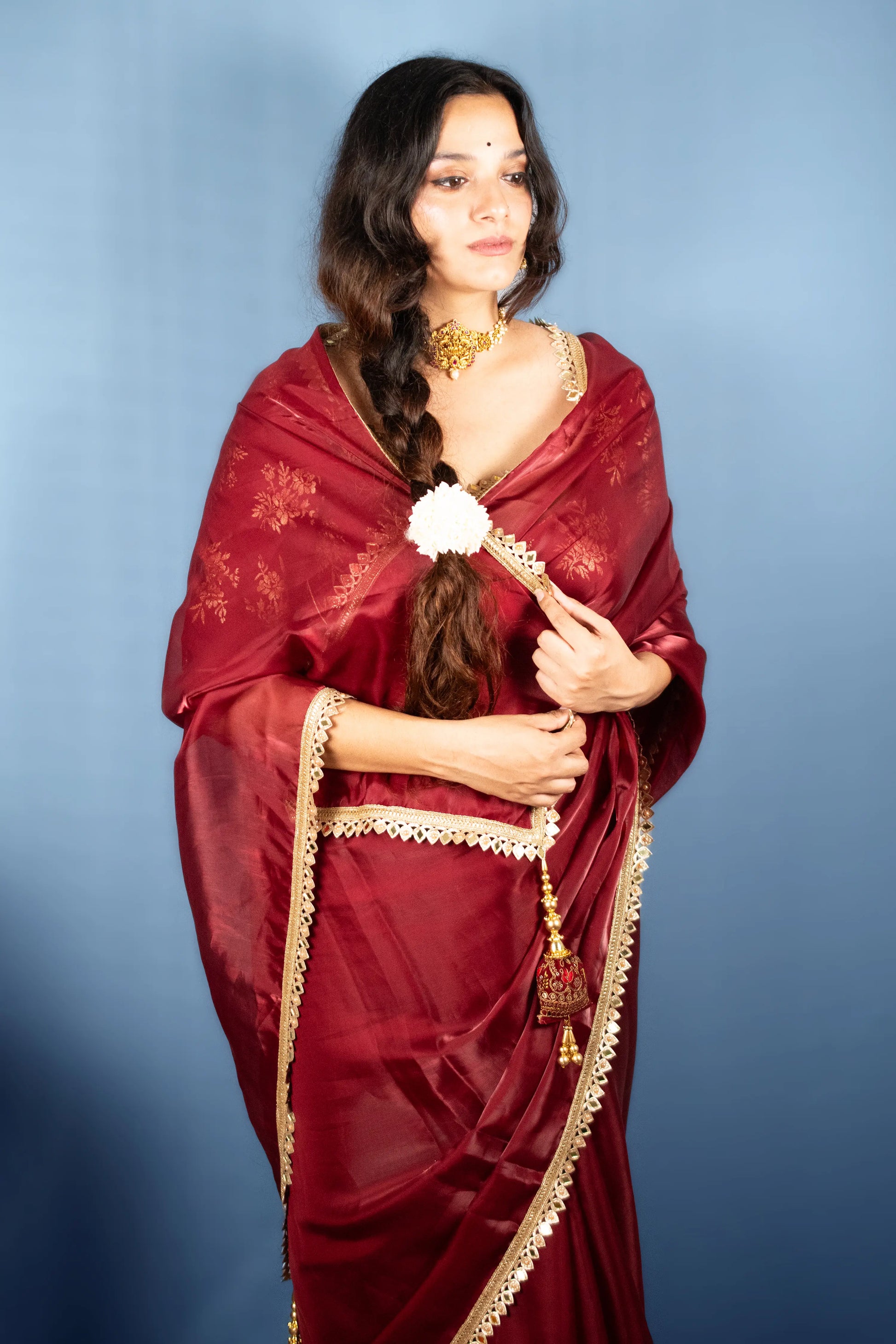 Agni Rani-(Crimson Jimmy Organza Saree with Golden Lace Border) - MESCHE